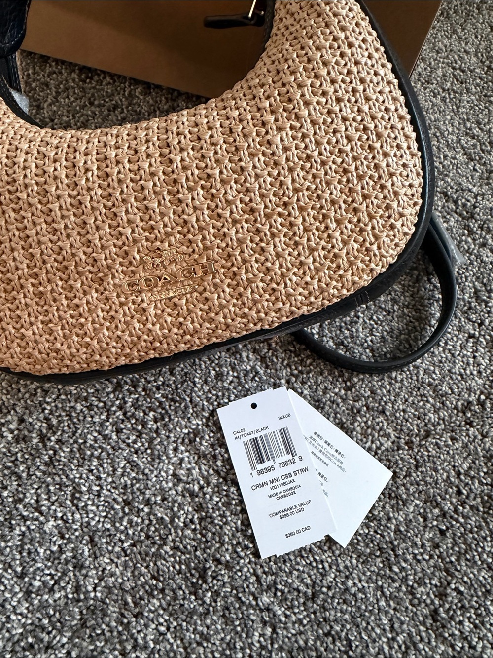 Authentic Brand New Coach Carmen Mini Crossbody Bag (Box & Dust Bag Inculed) - Picture 5 of 10